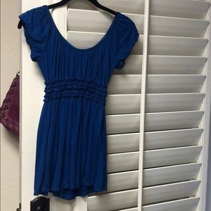 Royal blue max studio top